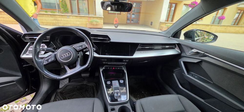 Audi A3 Limousine 35 TFSI mHEV S Line S tronic - 11