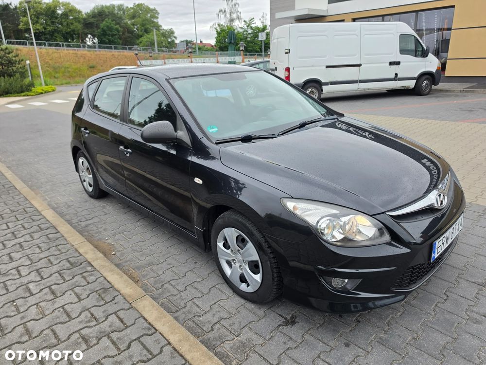Hyundai i30 1.4 Classic EU5 - 4
