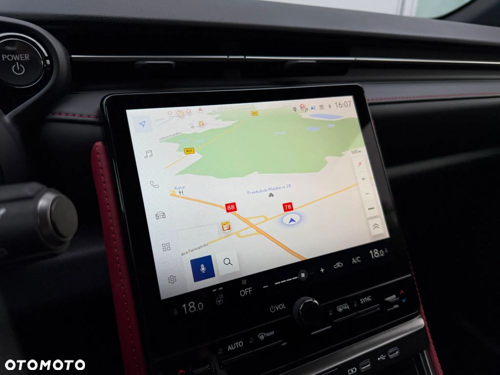 Lexus LBX 1.5 Hybrid Vibrant Edition - 15
