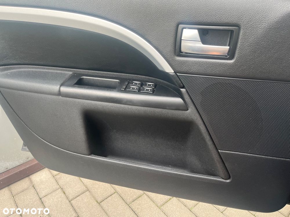 Ford Mondeo 2.0 TDCI DPF Ambiente - 8