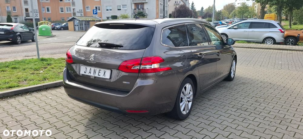 Peugeot 308 SW BlueHDi 120 Stop & Start Business-Line - 6