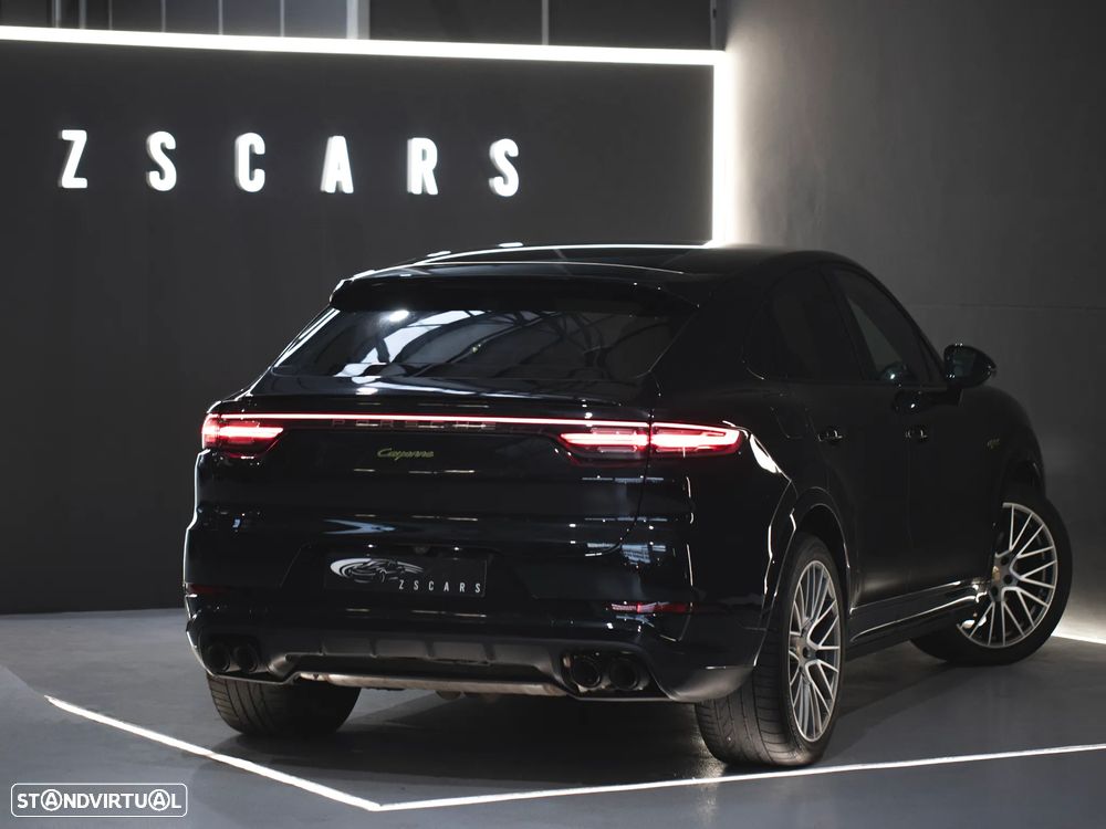 Porsche Cayenne Coupé E-Hybrid - 7