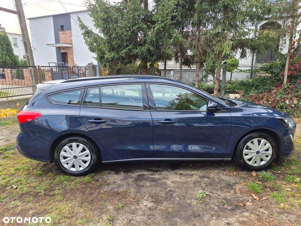 Ford Focus 2020 photo 4