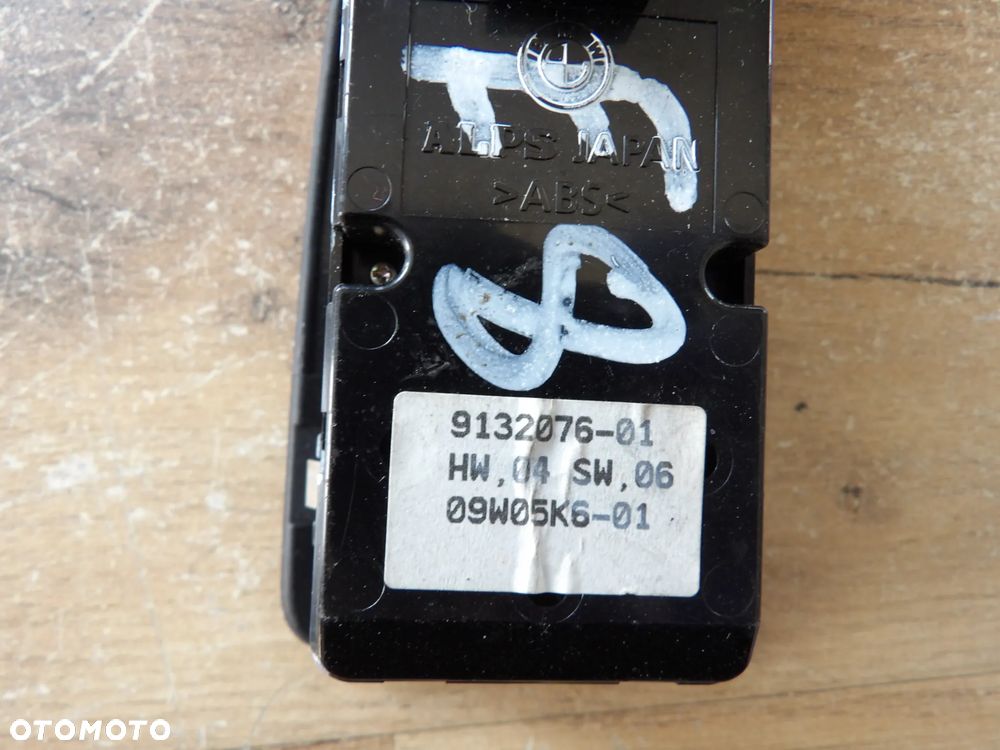 BMW - E87,E90 - PANEL STEROWANIA SZYBY , LUSTEREK - 9132076 - 2