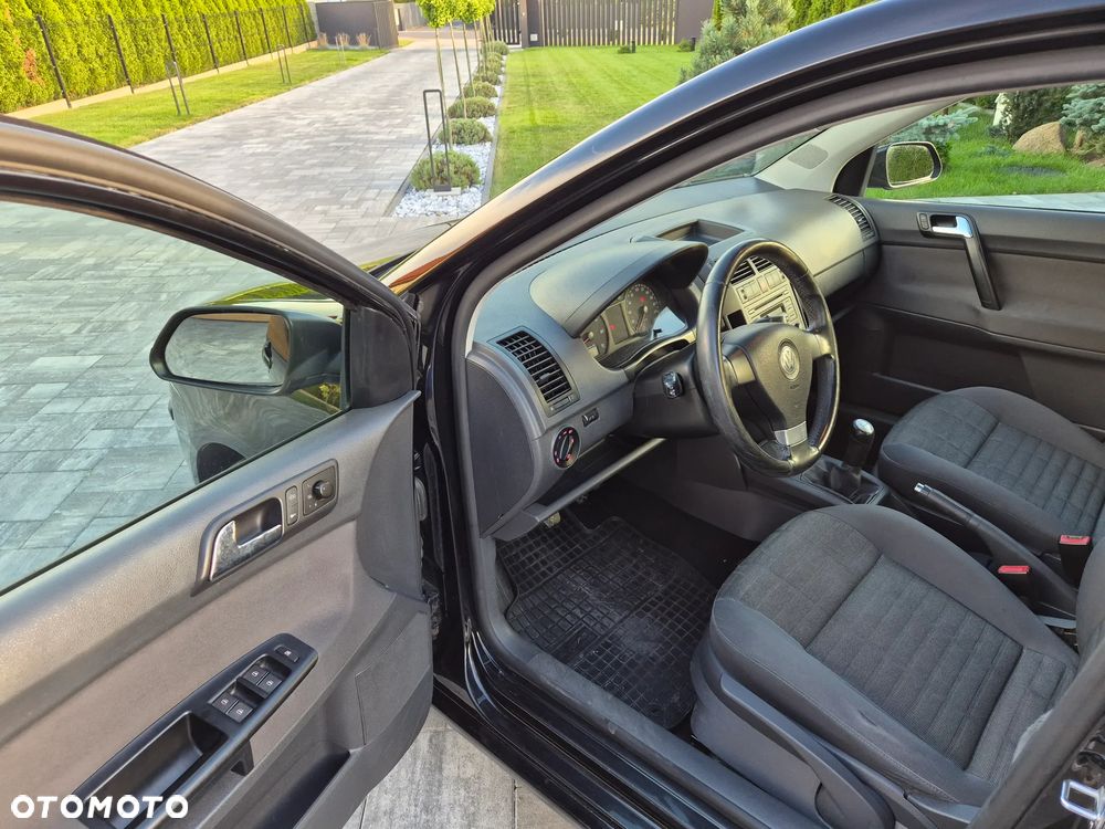 Volkswagen Polo 1.4 16V Q-Line - 10