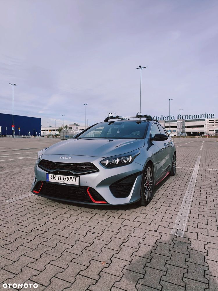 Kia Proceed