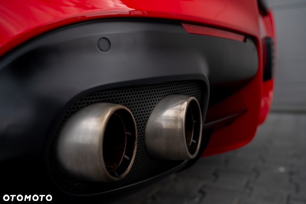 Ferrari F12berlinetta - 24