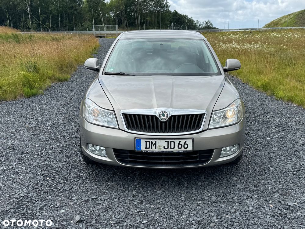 Skoda Octavia 1.6 Selection - 2