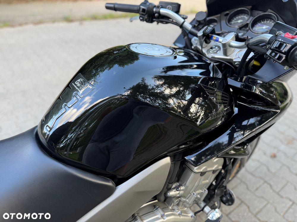 Honda CBF - 10