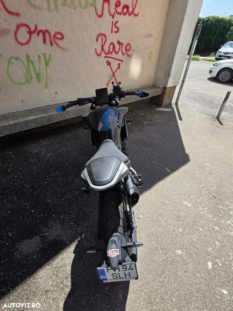 CF Moto 800 NK Advanced - 5
