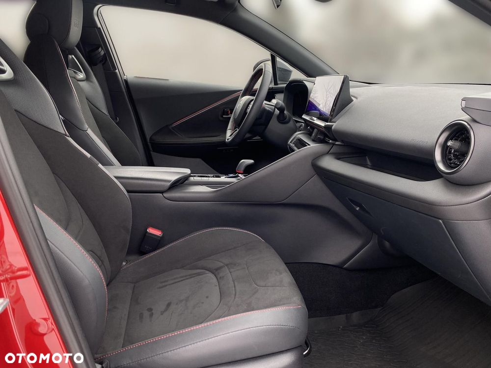 Toyota C-HR - 13
