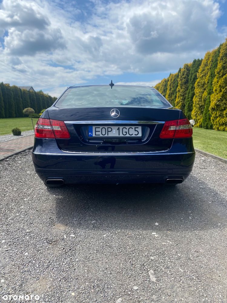 Mercedes-Benz Klasa E 200 BlueTEC 7G-TRONIC Classic - 5