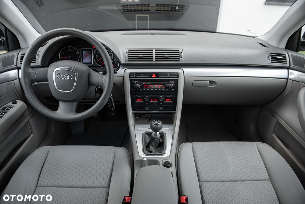 Audi A4 Limousine 1.8 T - 22