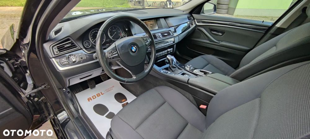 BMW Seria 5 520d - 20