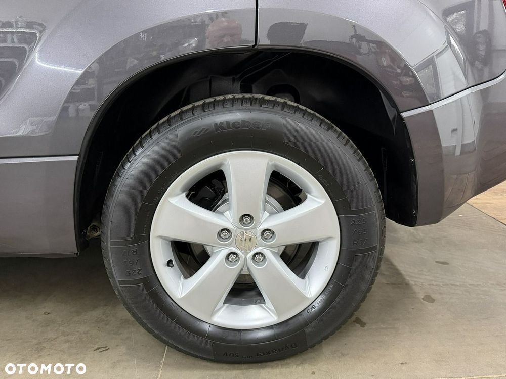 Suzuki Grand Vitara - 32