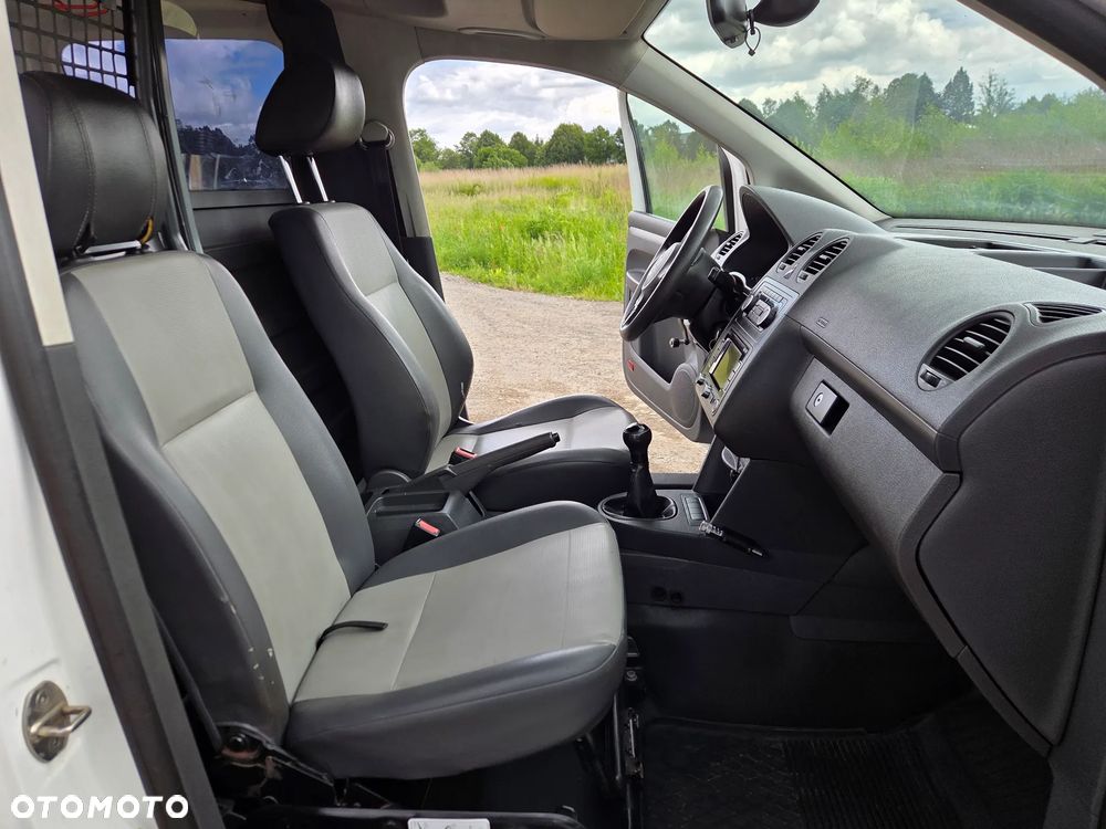 Volkswagen Caddy - 15