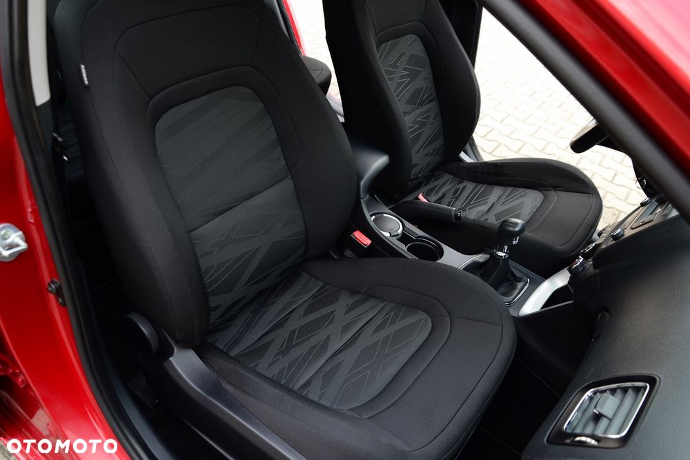 Kia Ceed - 30