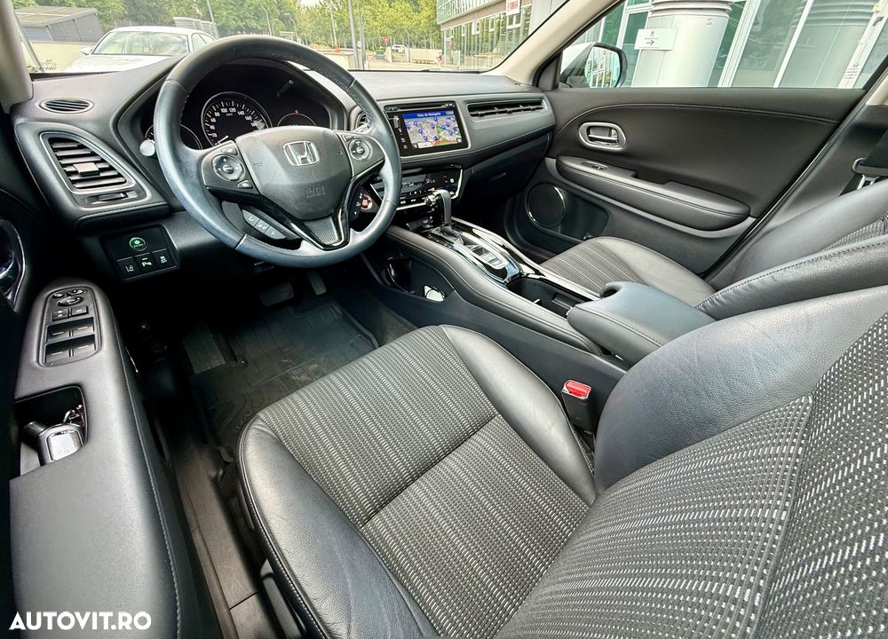Honda HR-V 1.5 i-VTEC CVT Elegance Navi - 8