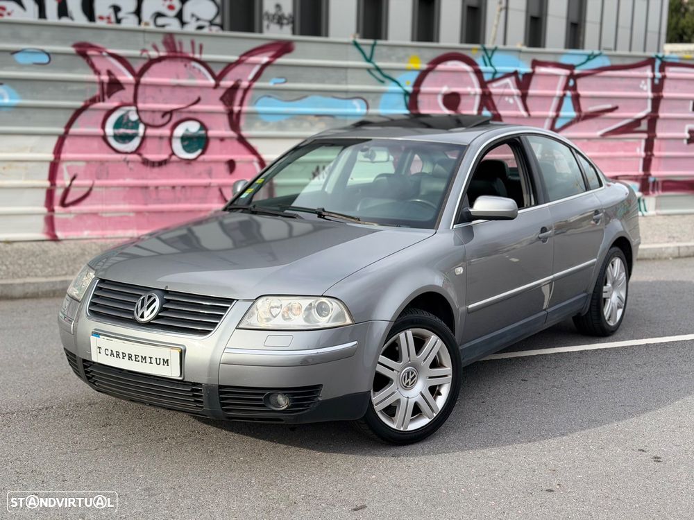 VW Passat 1.9 TDi Highline - 3