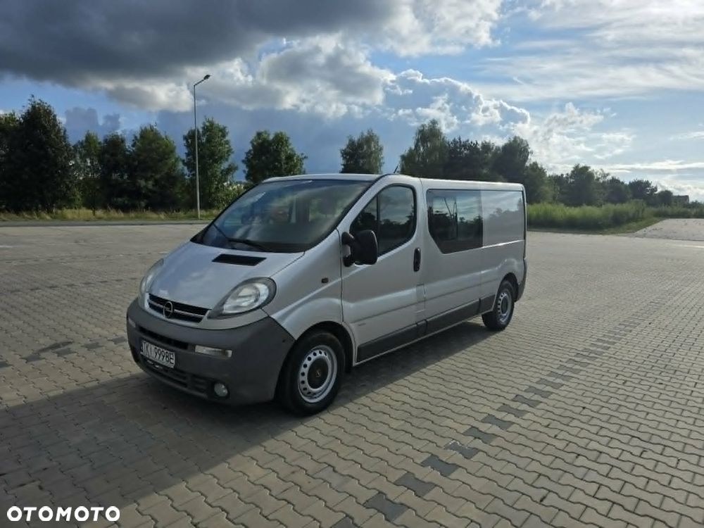Opel Vivaro - 2