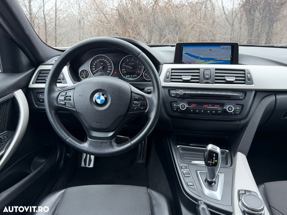 BMW Seria 3 320d DPF Aut. - 5