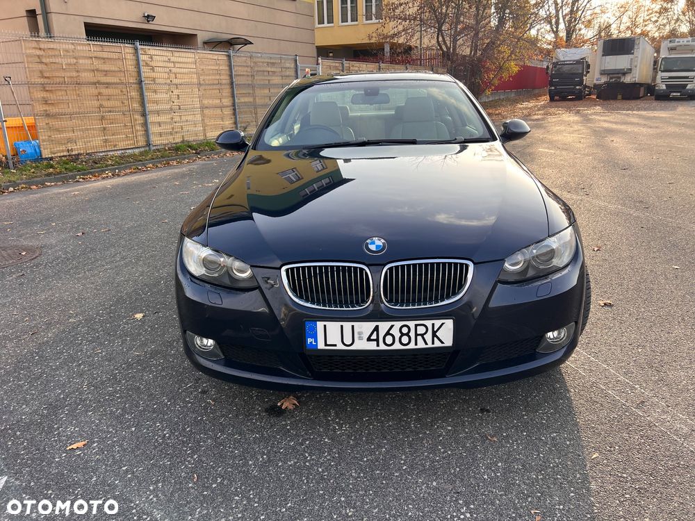 BMW Seria 3 325d Coupe - 5