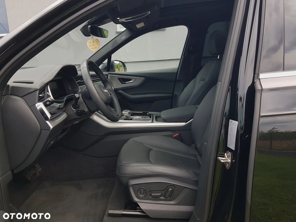 Audi Q7 - 30