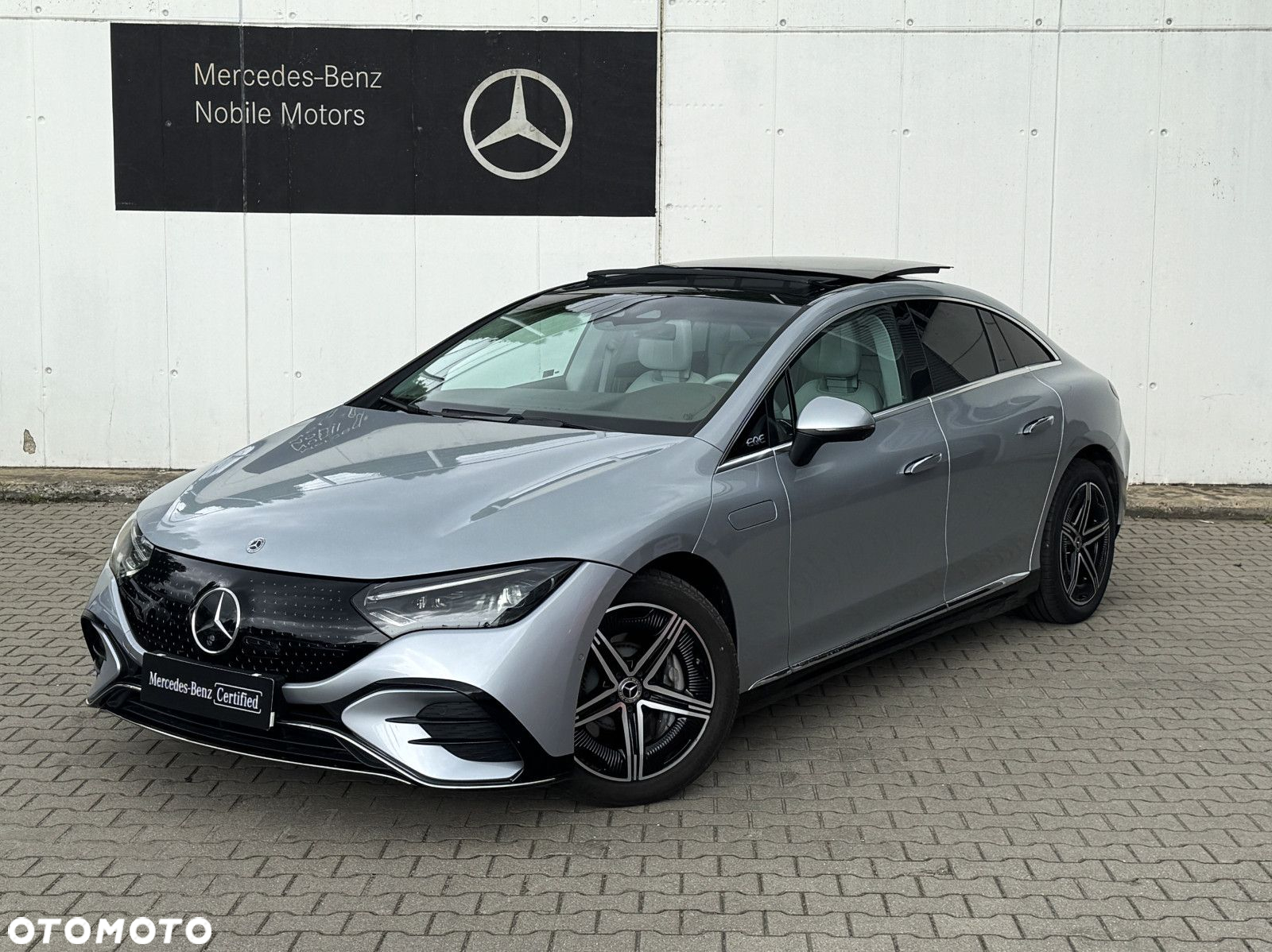 Mercedes-Benz EQE - 9