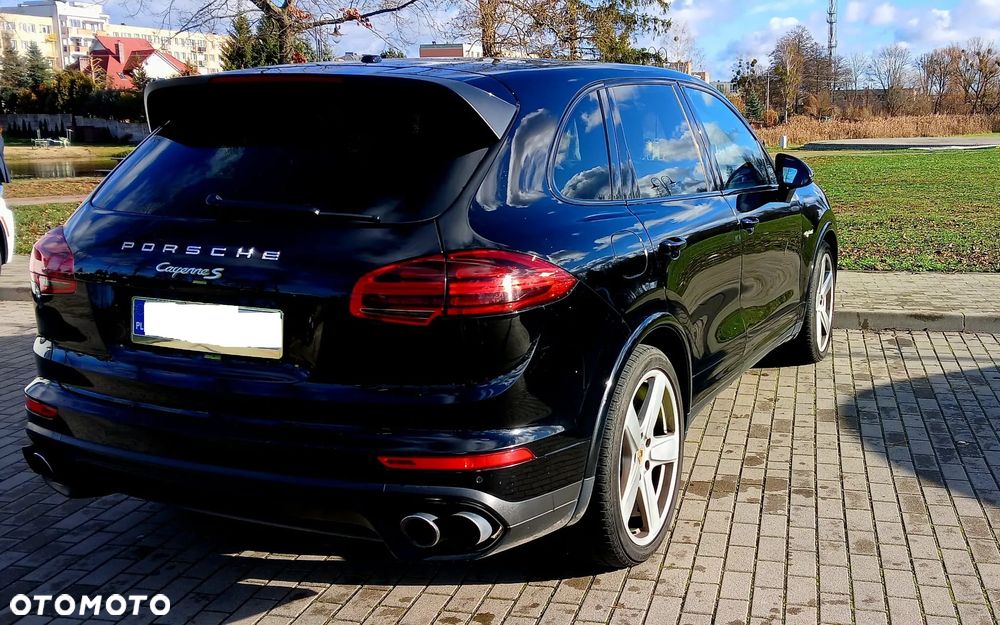 Porsche Cayenne S E-Hybrid - 5