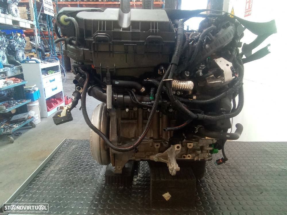 MOTOR COMPLETO PEUGEOT 308 1.5 HDI 130CV REFª: YH01 - 4