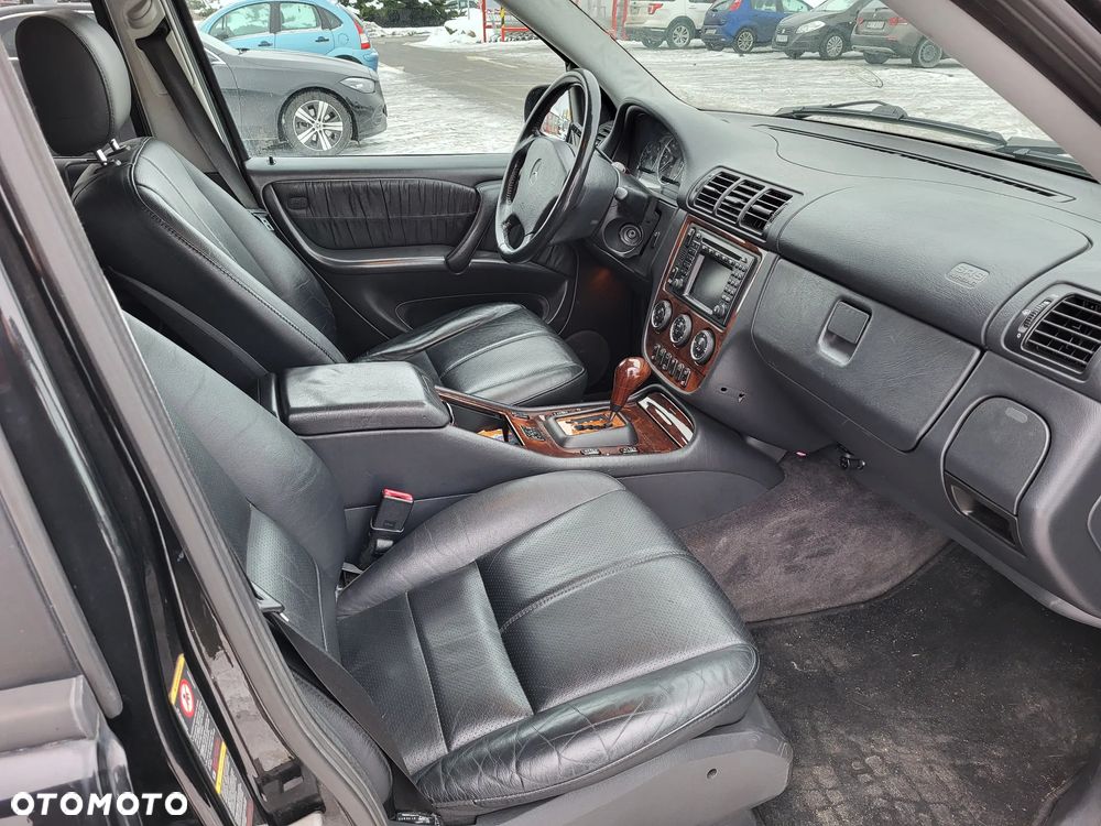 Mercedes-Benz ML - 10