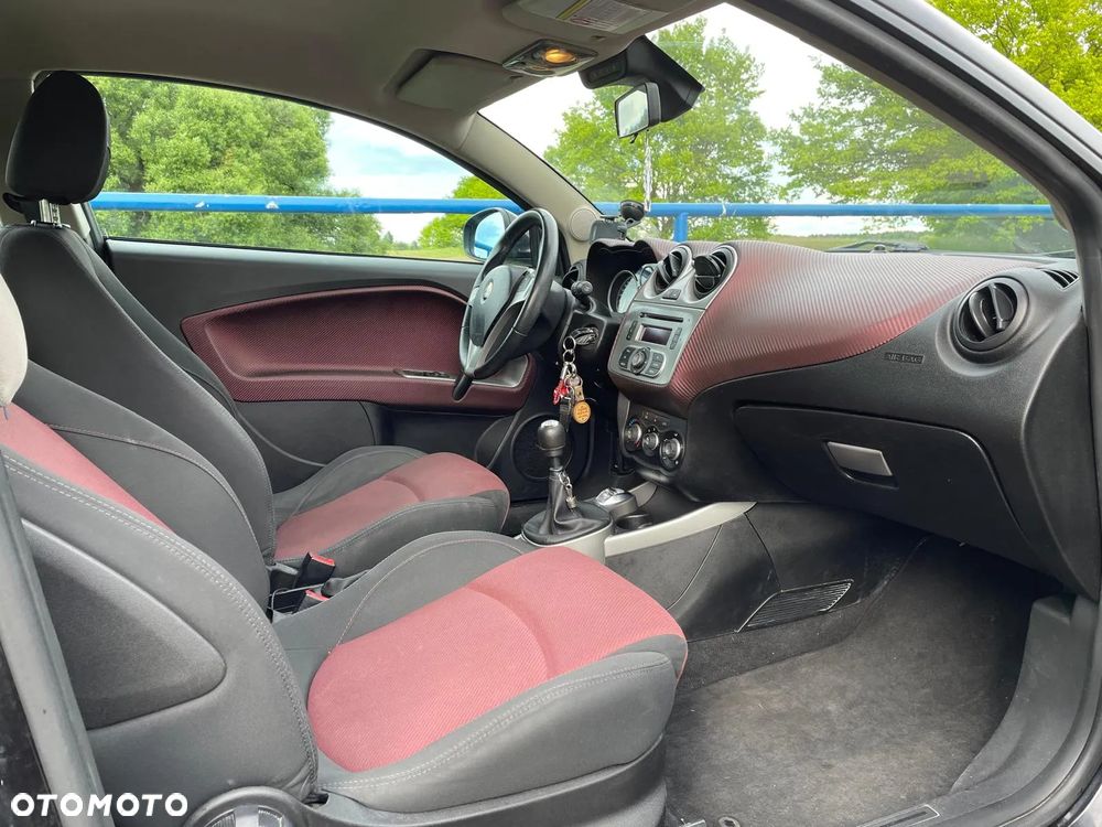 Alfa Romeo Mito - 12