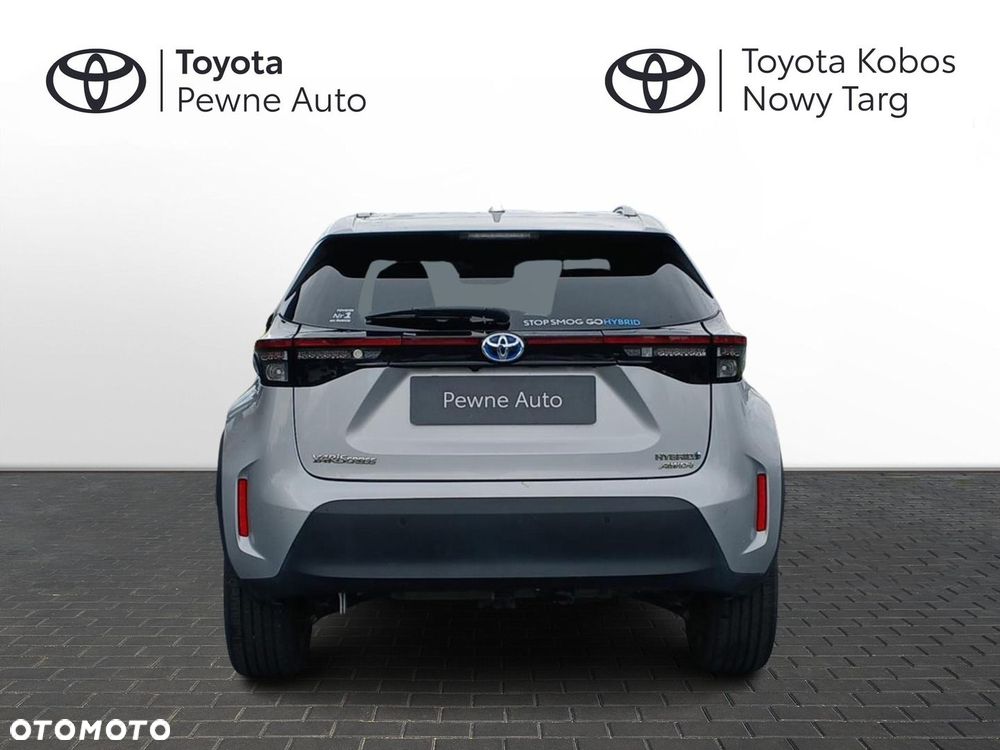 Toyota Yaris Cross Hybrid 1.5 Comfort 4x4 - 6