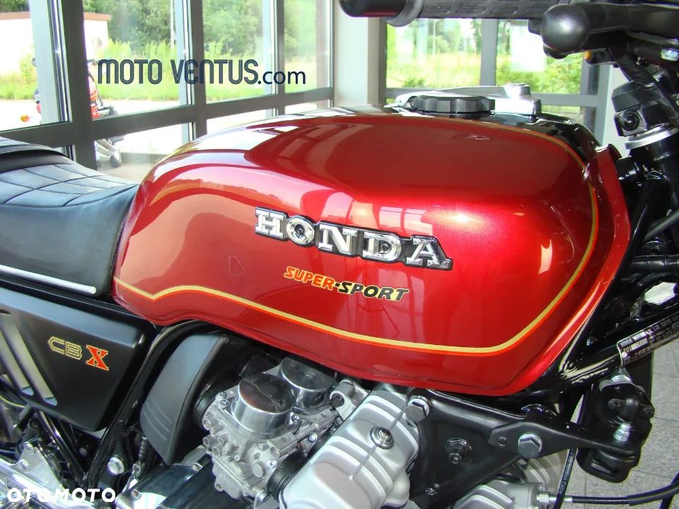 Honda CBX - 23