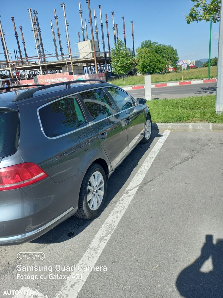 Volkswagen Passat 2.0 TDI Comfortline DPF DSG - 4