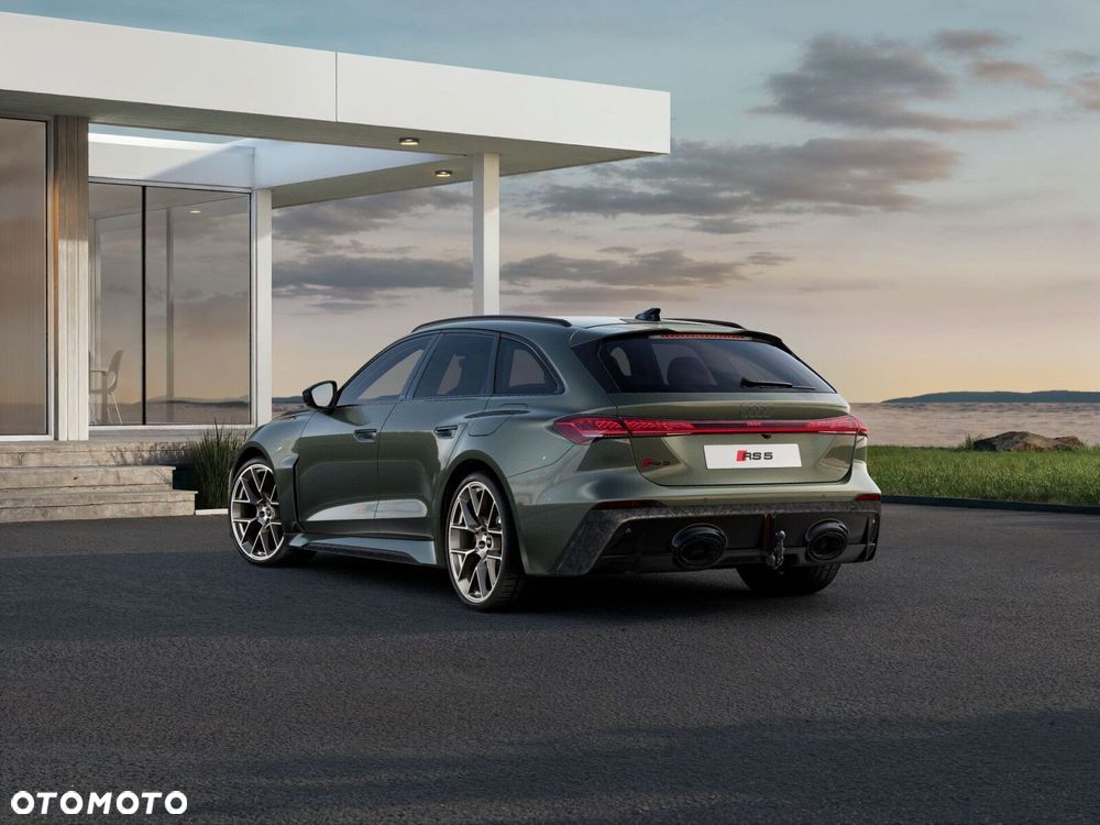 Audi RS5 Avant - 6