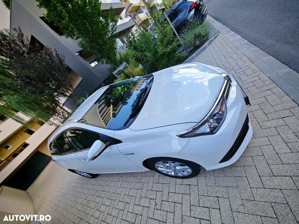 Toyota Auris - 5