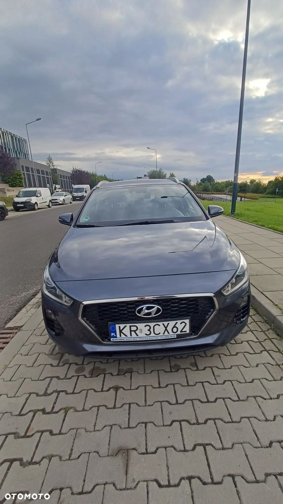Hyundai i30 1.4 Comfort - 1