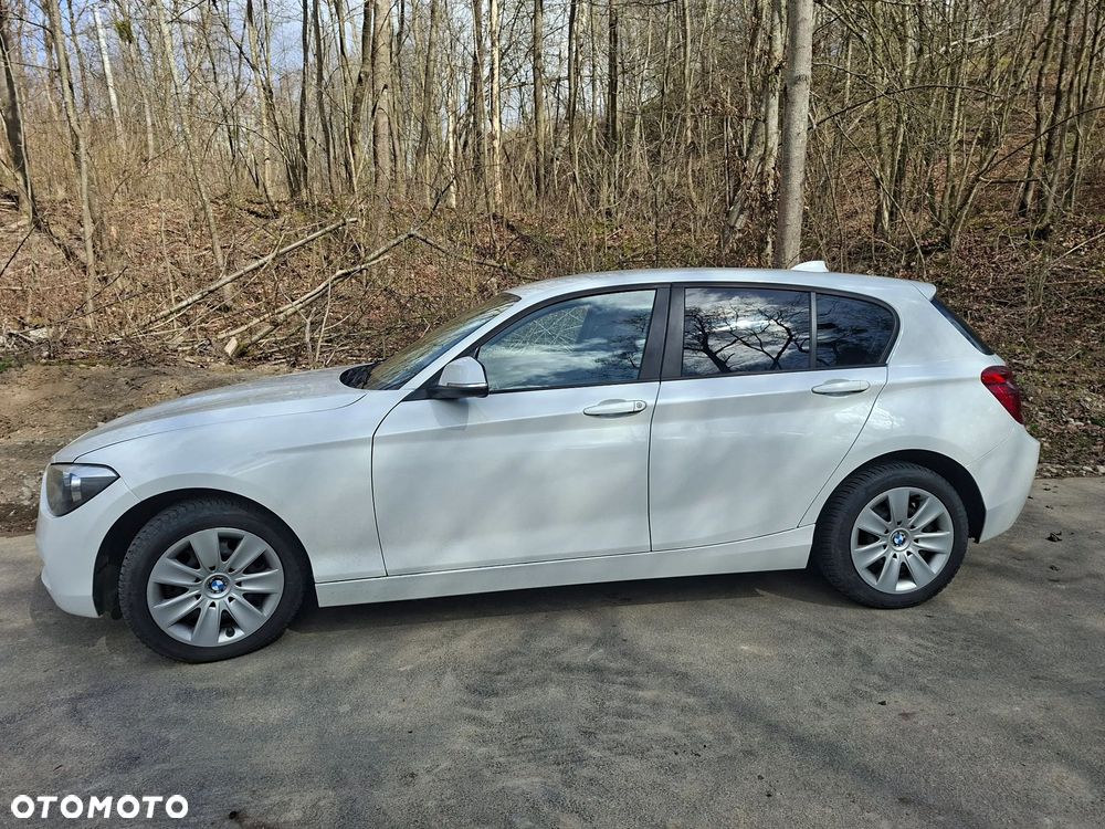 BMW Seria 1 116i - 6