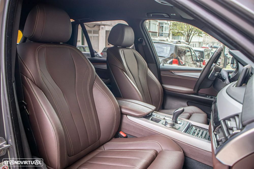 BMW X5 25 d xDrive Pack M - 32