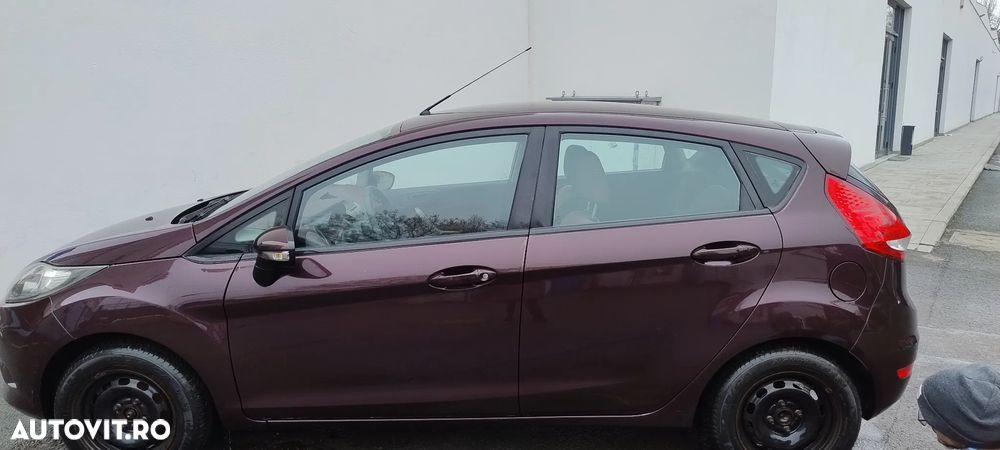 Ford Fiesta - 4
