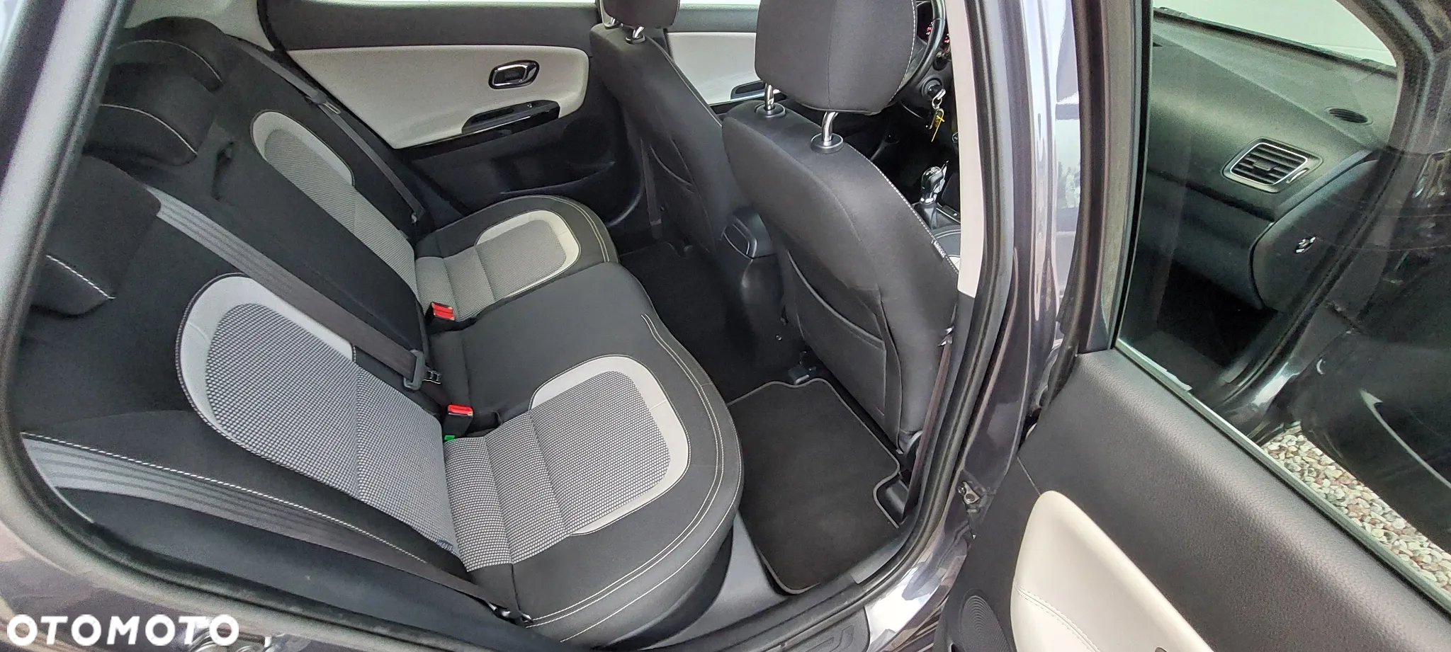 Kia Ceed Cee'd 1.6 CRDi M - 27