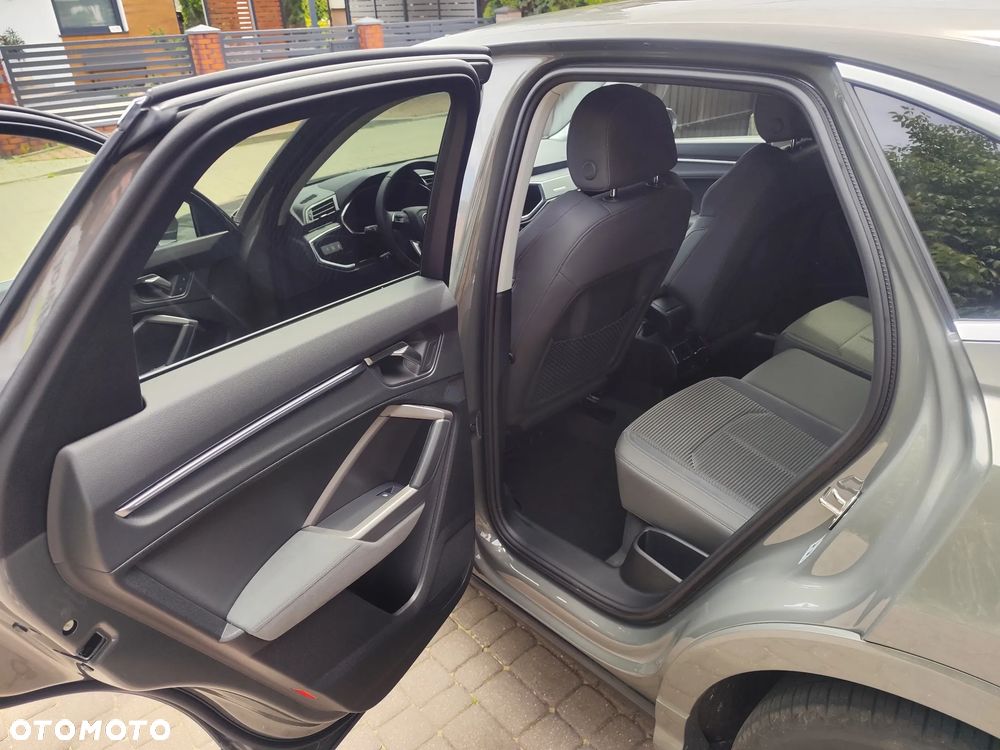 Audi Q3 Sportback 35 TFSI mHEV S-Line S tronic - 13