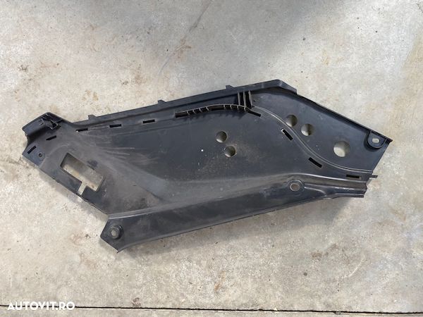 Ornament trager stanga Volvo XC90 2015-2020 31442733 - 1