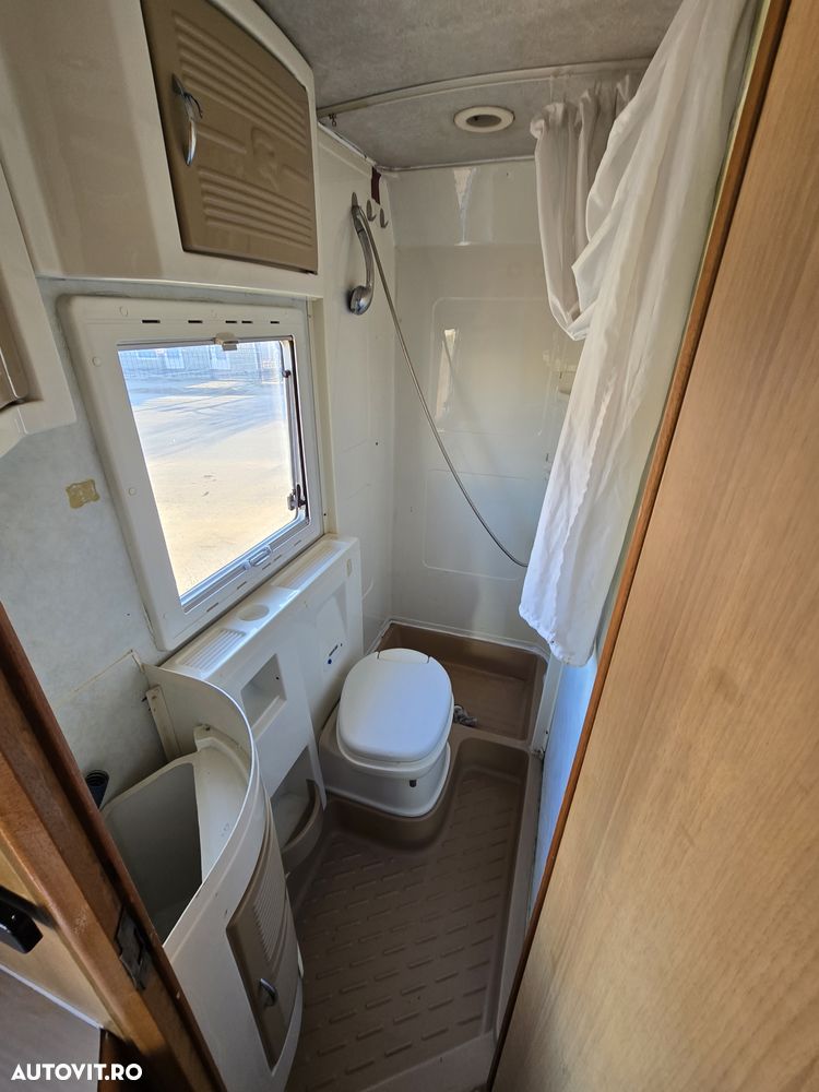 Mercedes-Benz Sprinter - 21