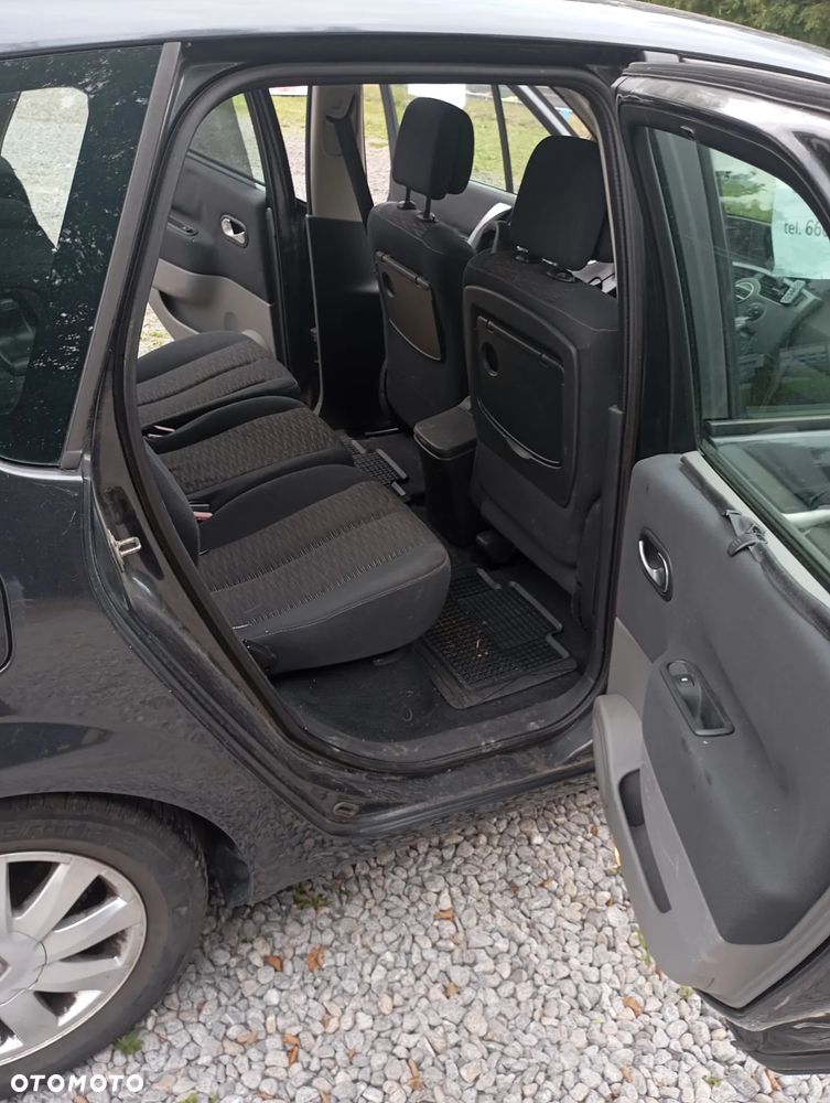 Renault Scenic - 9