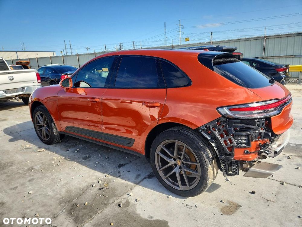 Porsche Macan - 3