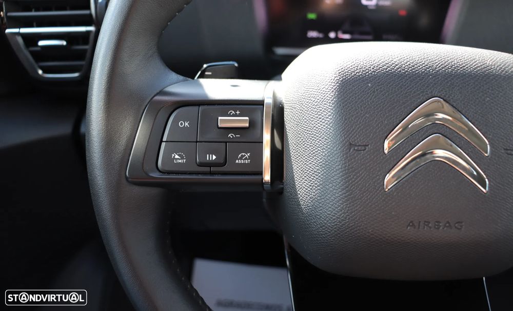 Citroën C4 1.2 PureTech Shine EAT8 - 25