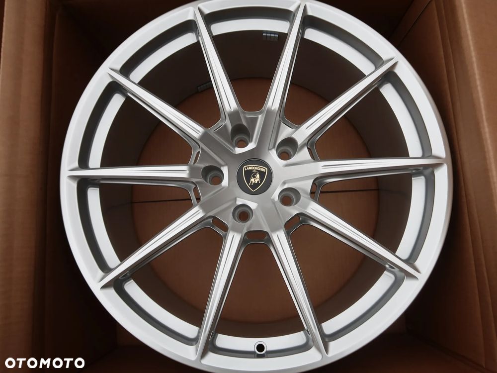 Nowe Fegi Aluminiowe Lamborghini Urus  21'' Sillver - 3