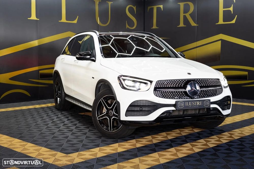 Mercedes-Benz GLC 300 e 4Matic - 4